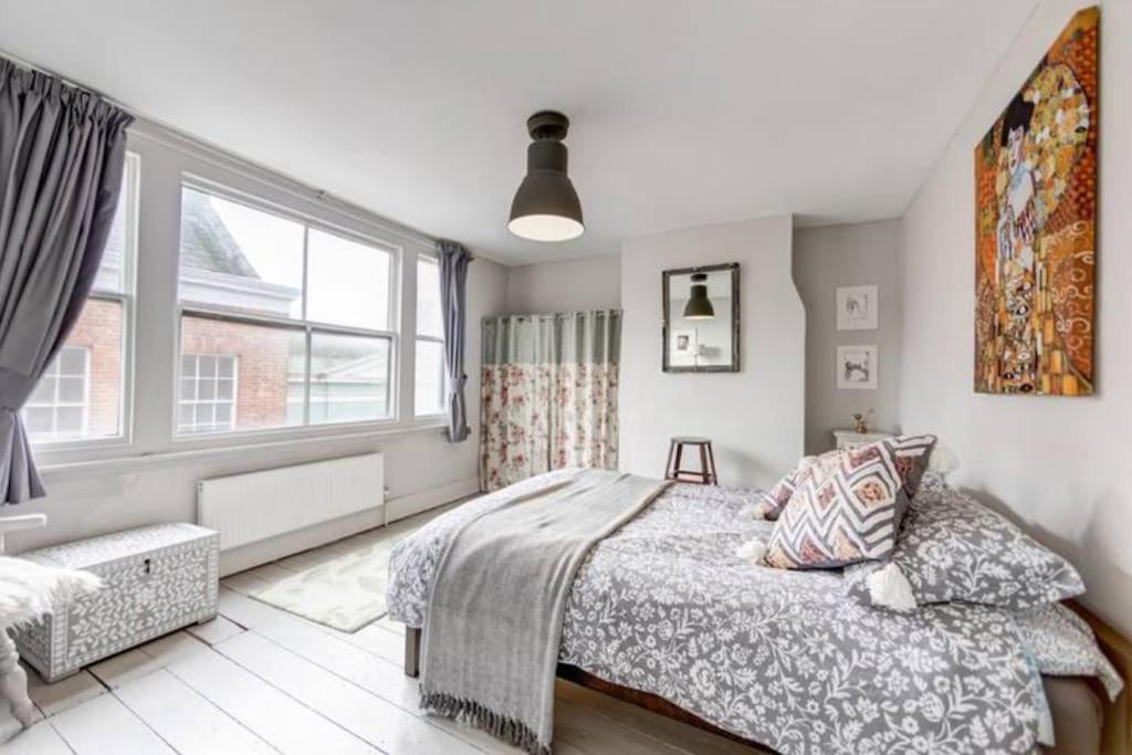 Heart Of The Beautiful Old Town Apartment Hastings Exterior foto